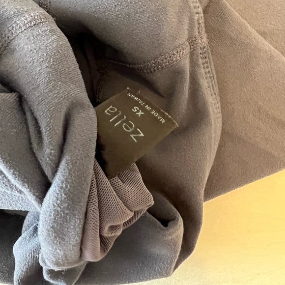 Zella leggings size xs - Picture 3 of 3